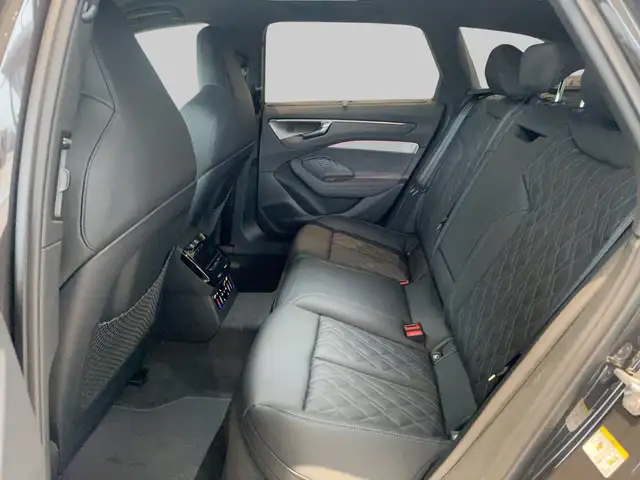 Audi A6 e-hybrid quattro 270 kW Ansicht 22