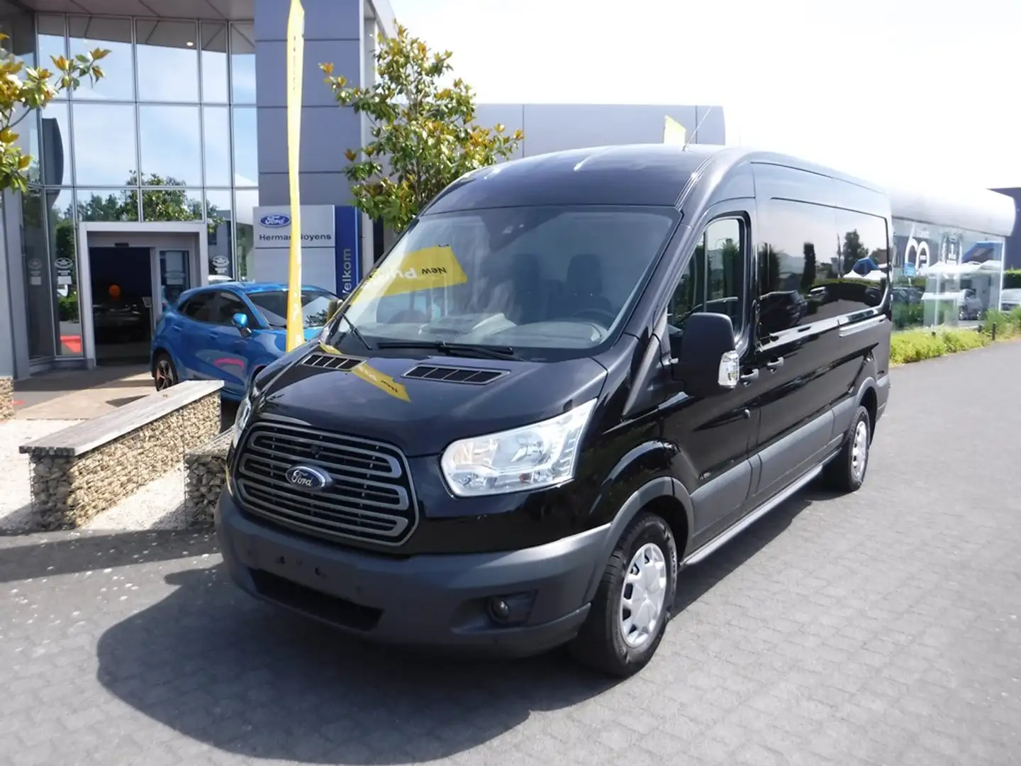 Ford Transit 310L L3H2 TD Trend FWD Zwart - 2