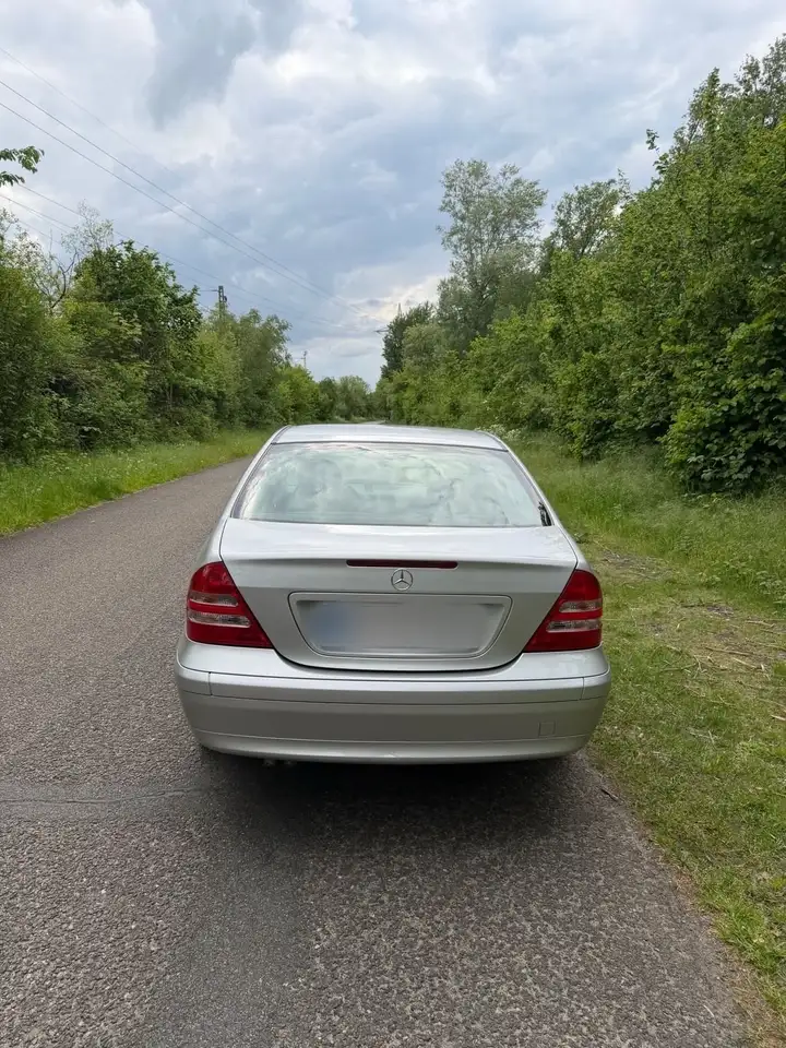 Mercedes-Benz C 200 Kompressor Classic, foto 2