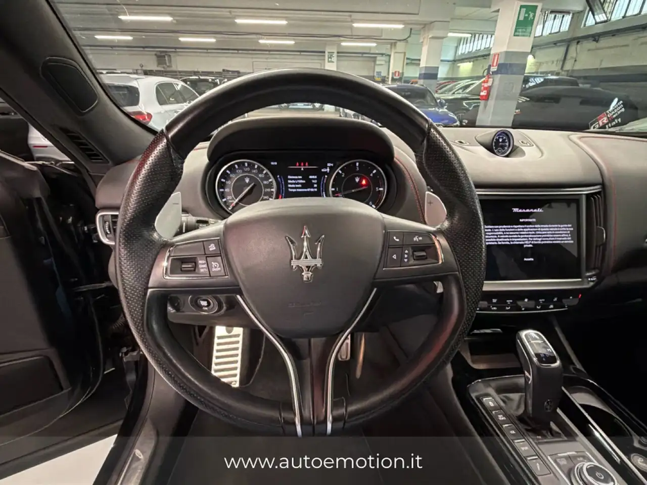Maserati Levante 2021 — фото 11