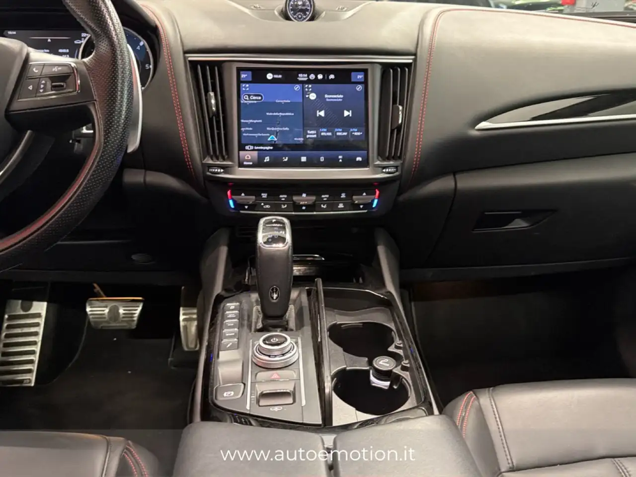 Maserati Levante 2021 — фото 13