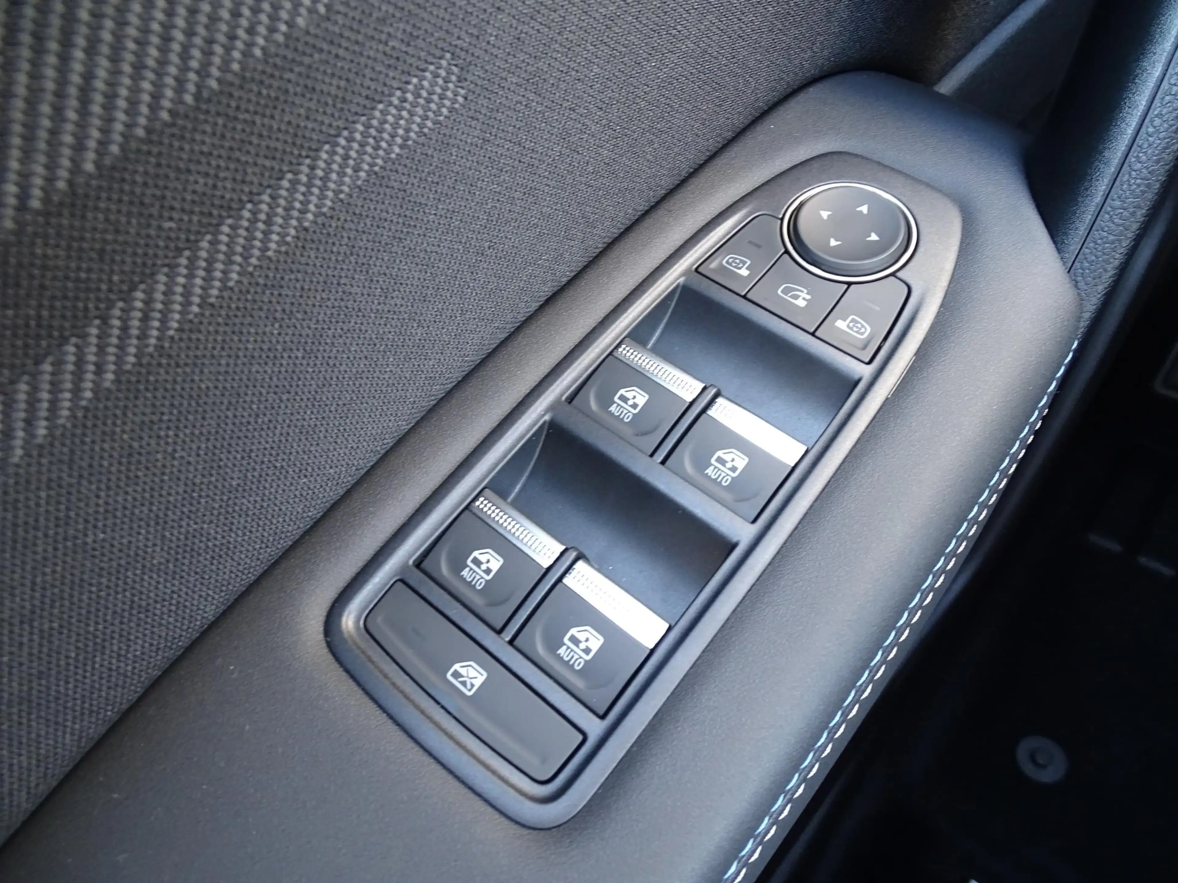 Renault Captur 1.8 E-Tech full hybrid 160 esprit Alpine NU 5 JAAR — photo 19