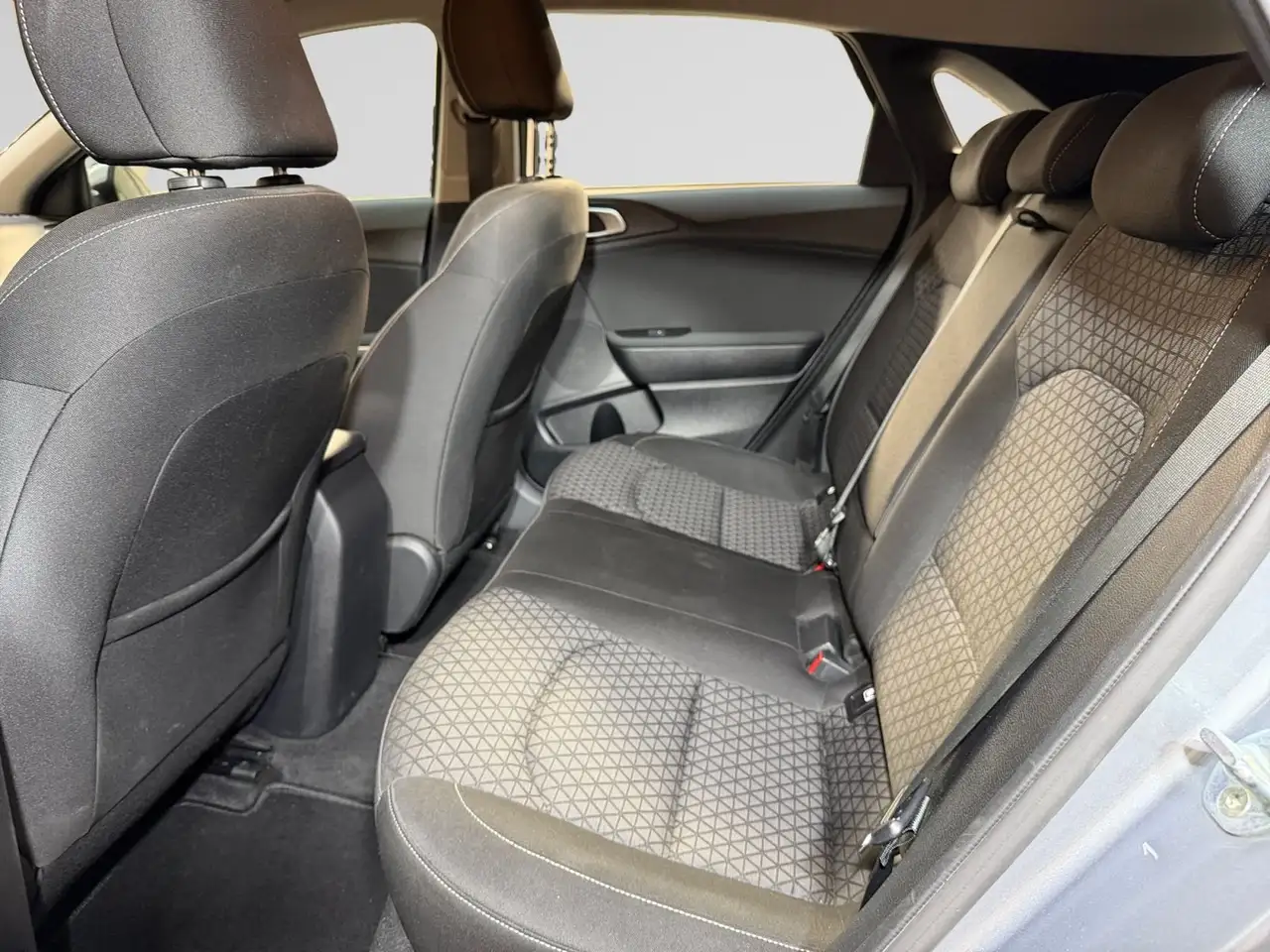 Kia Ceed MORE 1.6CRDi 136cv ISG, миниатюра 6