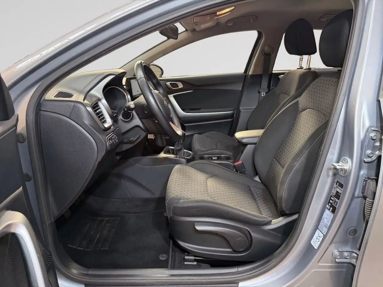 Kia Ceed MORE 1.6CRDi 136cv ISG, миниатюра 5