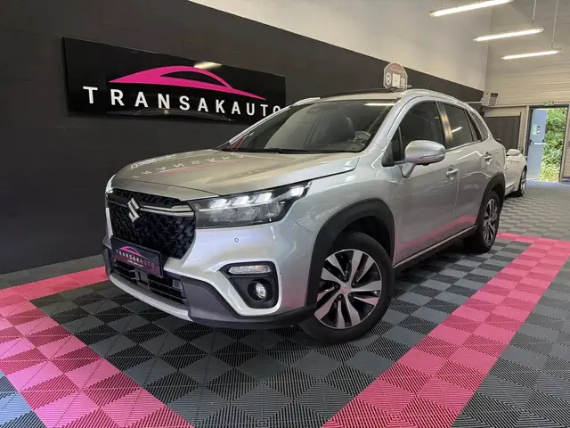 Suzuki SX4 S-Cross 1.5 Dualjet HYBRID Allgrip Style 1 re main Garantie constructeur Toit Ouvrant Apple CarPlay