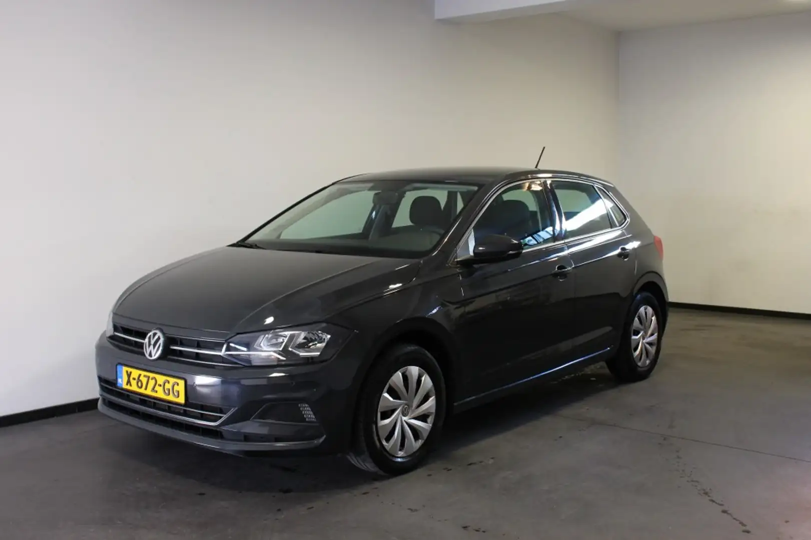 Volkswagen Polo 1.0 TSI COMF.L. BUS. NAVI Apple car Gris - 1