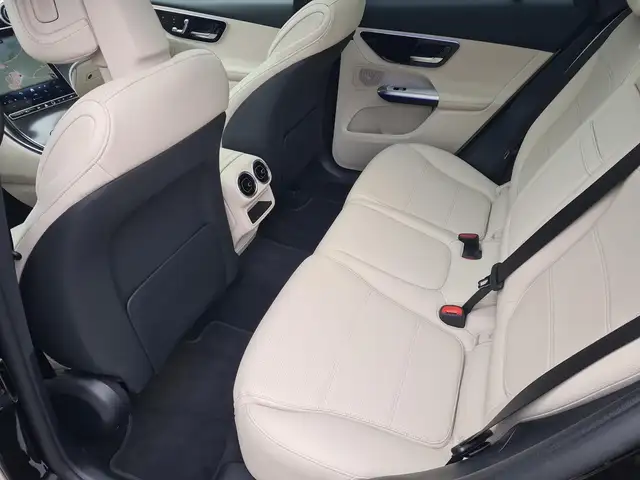 Mercedes-Benz GLC 220 d 4Matic (254.605) 220d Premium AHK Pano SitzKl... Ansicht 9