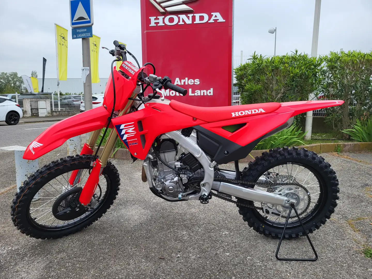 Honda CRF 450 Rojo - 1