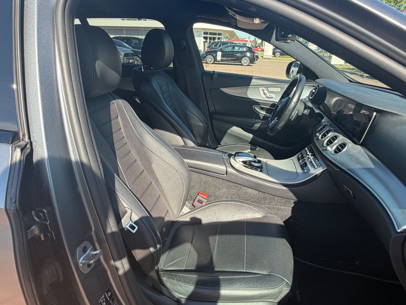 Mercedes-Benz E 400 E T-Modell E 400 d 4Matic AMG Line — photo 5