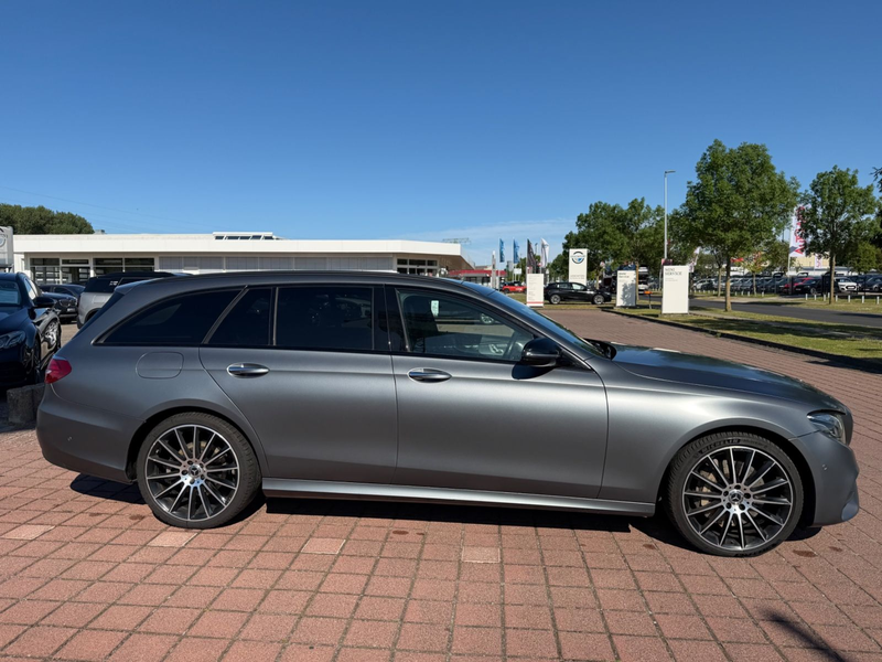 Mercedes-Benz E 400 E T-Modell E 400 d 4Matic AMG Line — photo 4