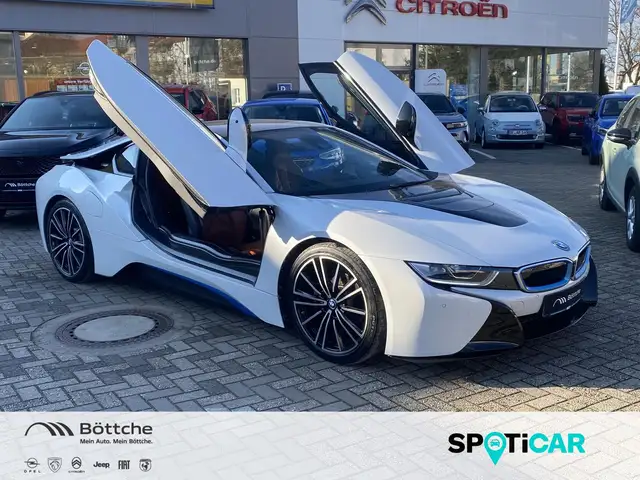 BMW i8 Coupe /Laser/Navi/Sound/Shz/Klimaauto/Assistenzsys