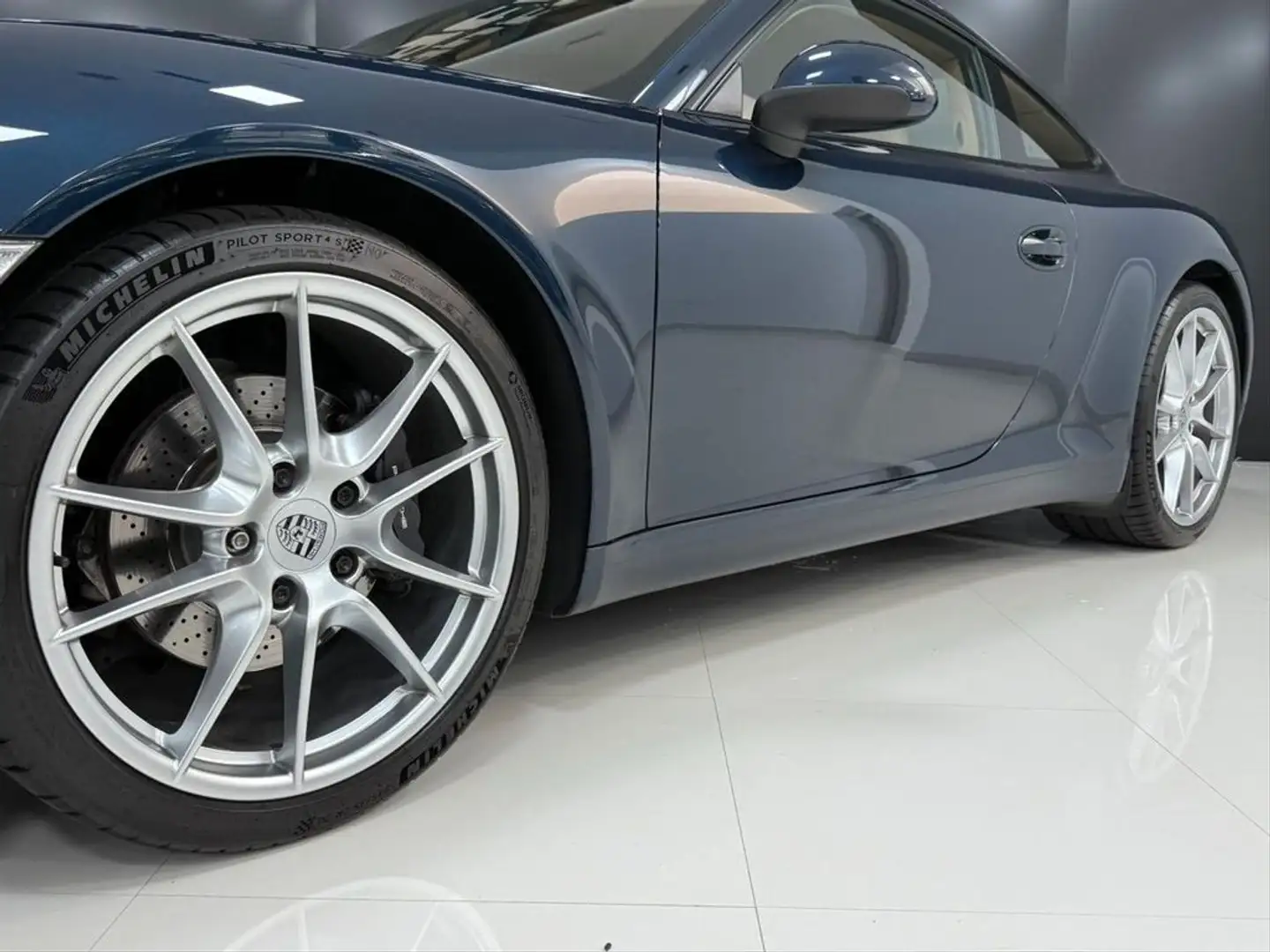 Porsche 911 3.4 Carrera Coupe Bleu - 2