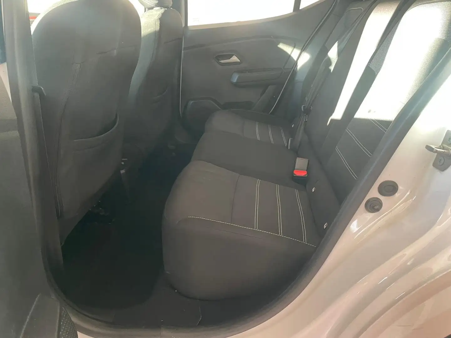 Dacia Sandero Sandero Stepway 1.0 tce Extreme Eco-g 100cv Blanco - 2