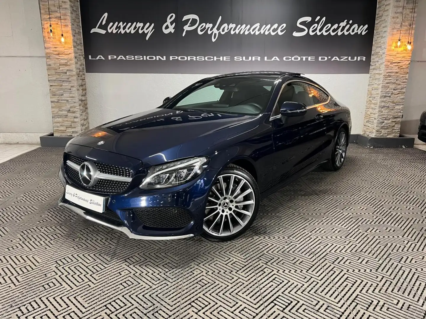 Mercedes-Benz CL 400 c400 coupé 3.0 v6 333ch Fascination AMG 4Matic Albastru - 1