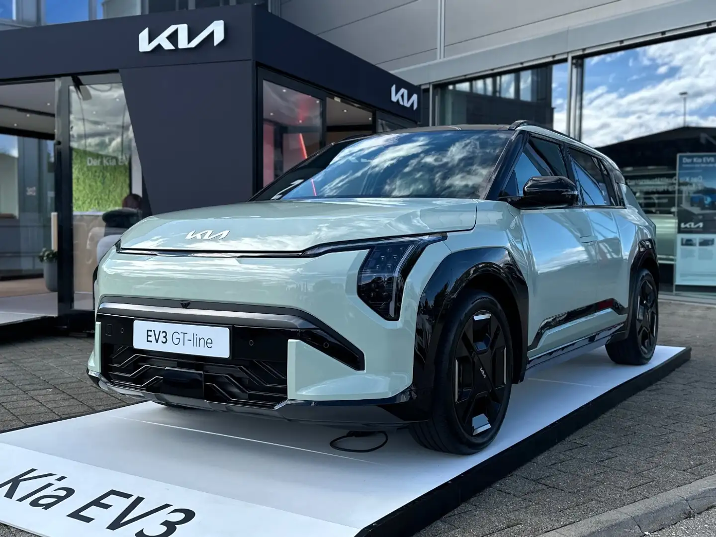 Kia EV3 81,4-kWh FWD GT-Line *4xSitzheizung* Verde - 2