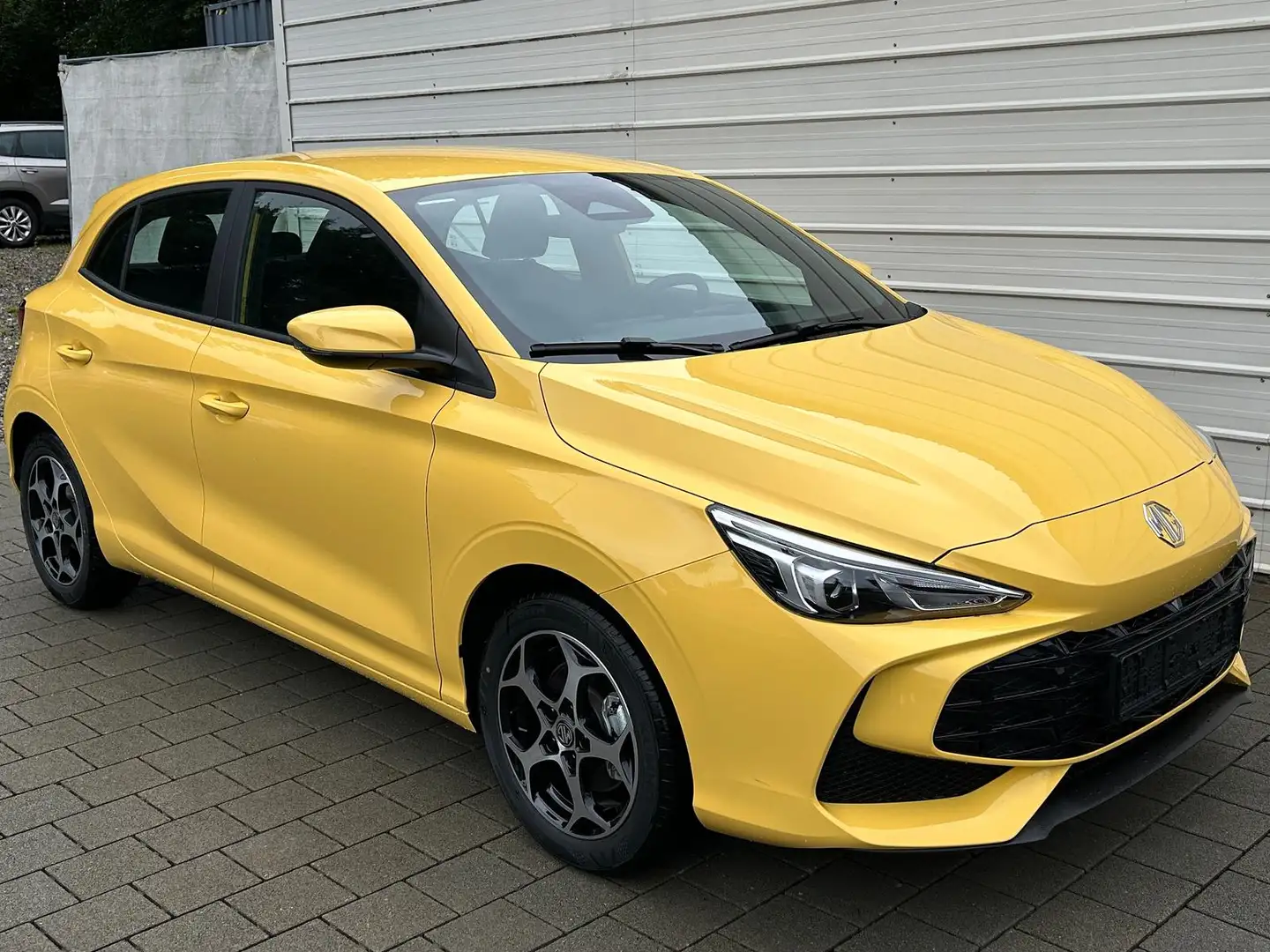 MG MG3 Comfort 1.5L *LED*Navi*16"Alu*Kamera*Klima*El. kla Gelb - 2