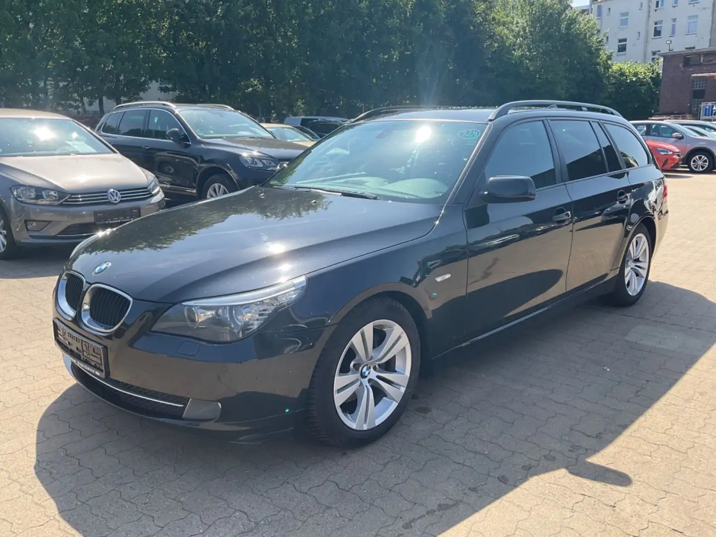 BMW 520 d Touring Edition LifeStyle E61 Siyah - 1