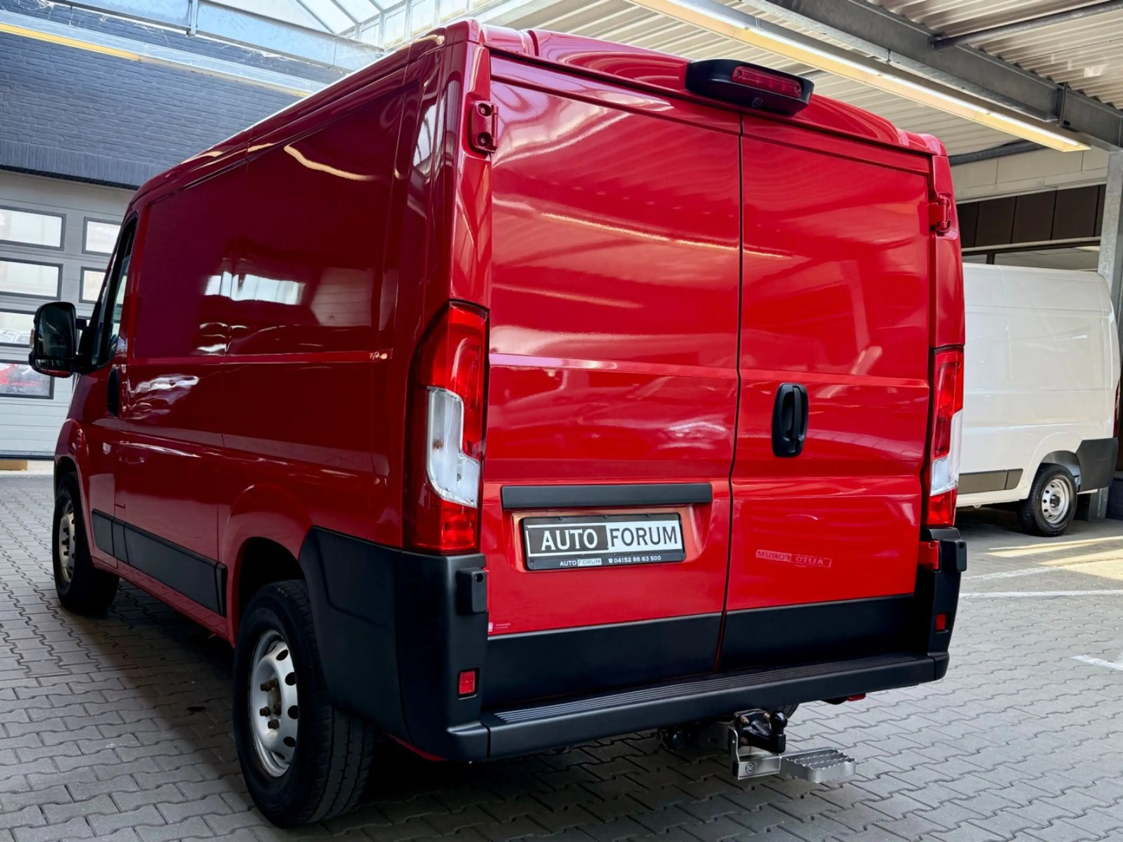 Fiat Ducato 2.3 D L1H1 3,5t AUTOMATIK AHK NAVI STANDH — photo 9