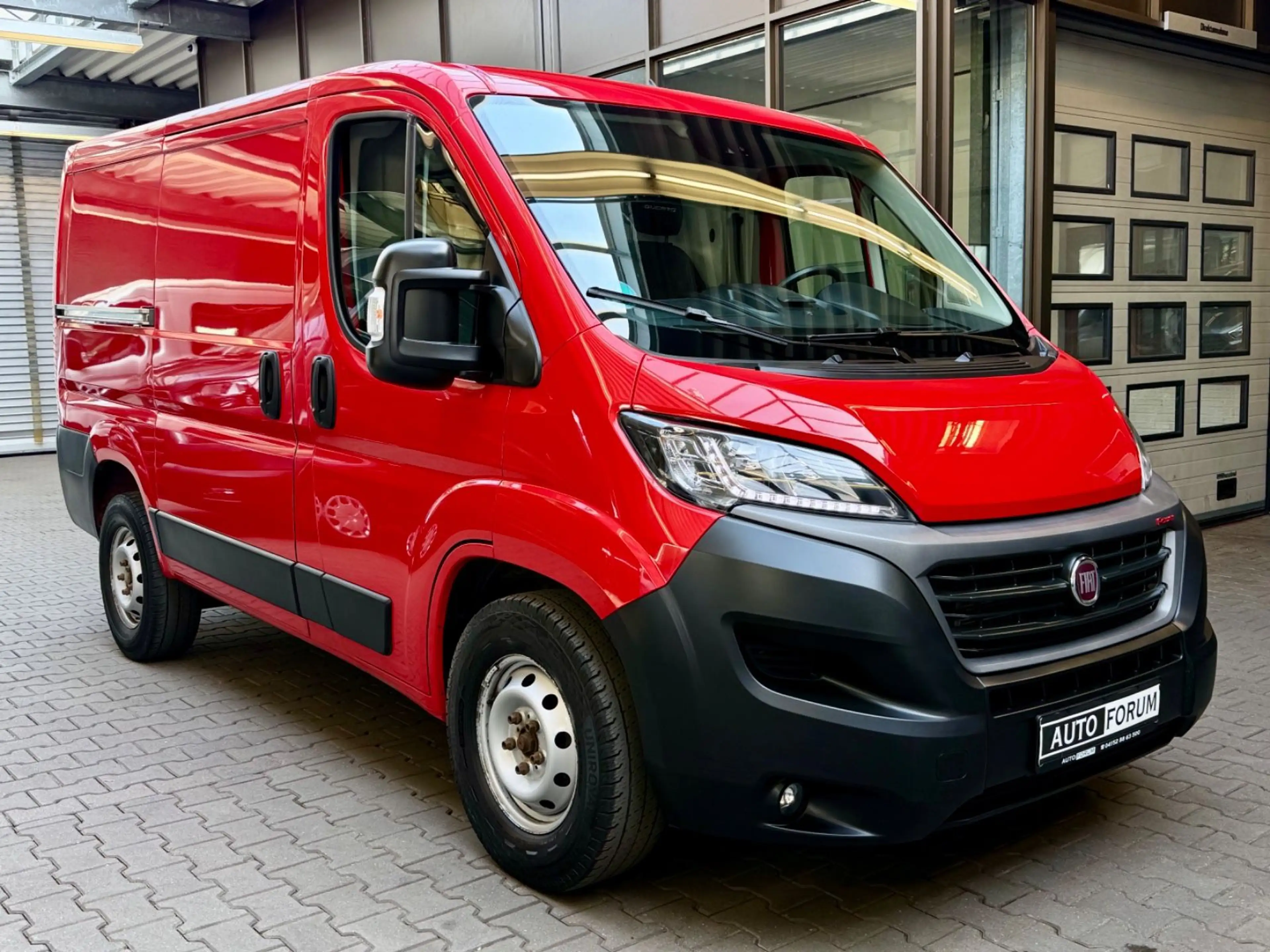 Fiat Ducato 2.3 D L1H1 3,5t AUTOMATIK AHK NAVI STANDH — photo 2