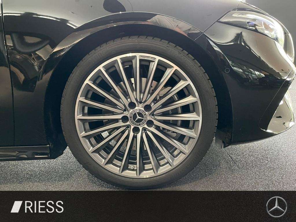Mercedes-Benz A 220