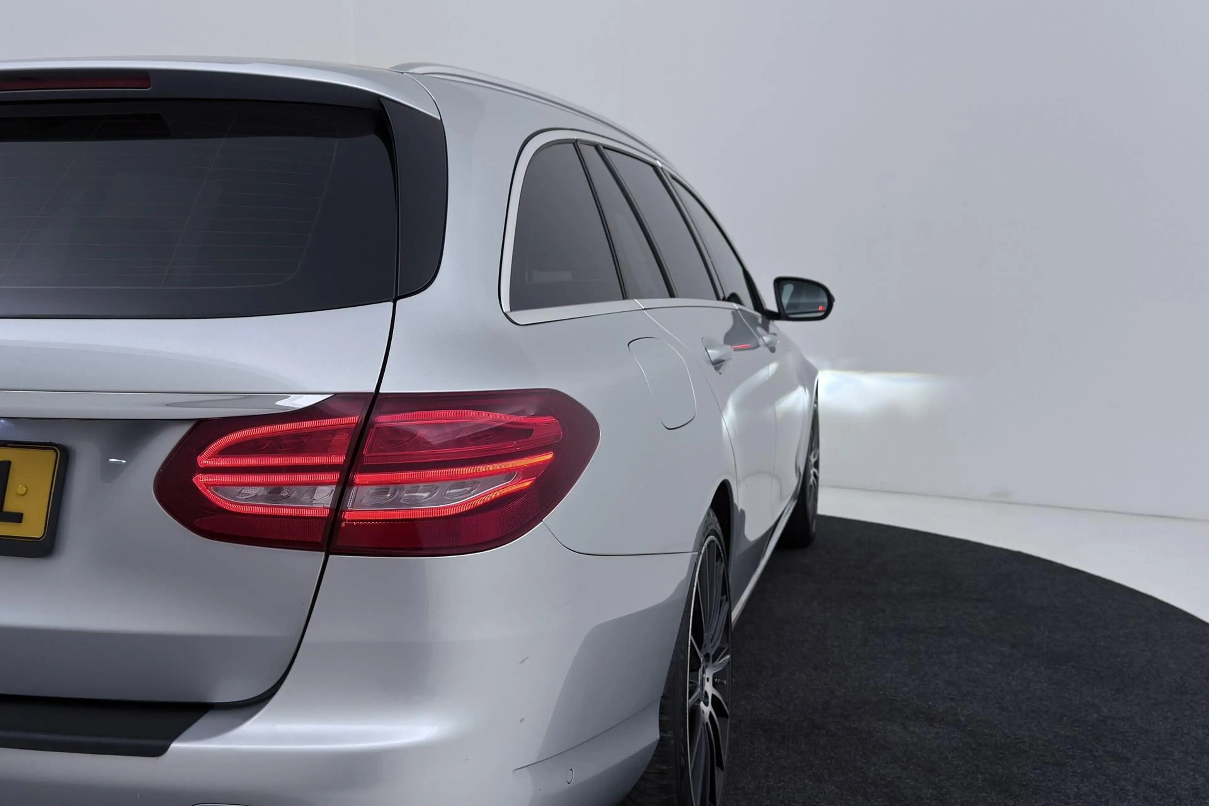 Mercedes-Benz C 200 Estate Prestige | Trekhaak | Sportstoelen | Naviga — photo 37