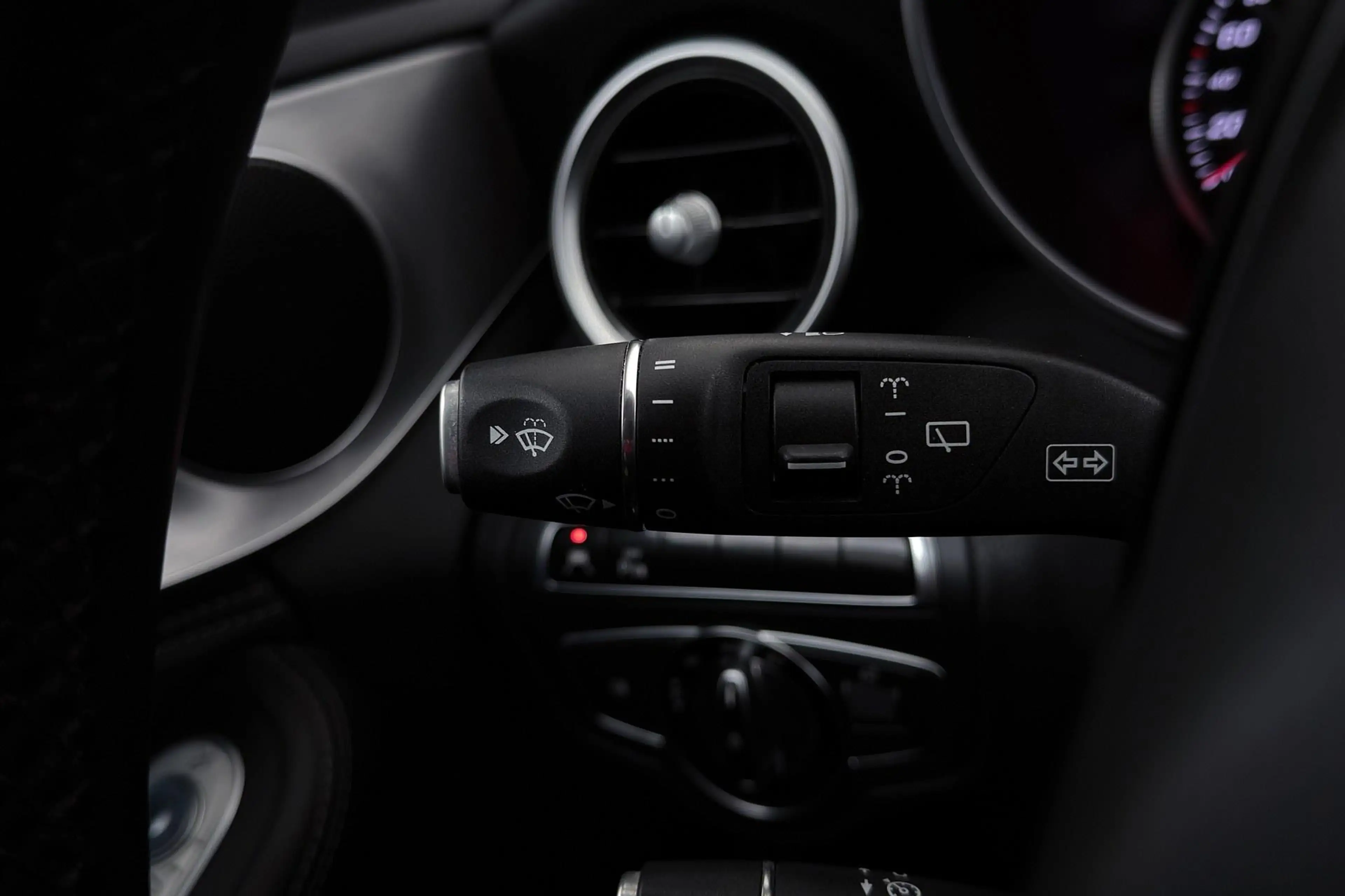 Mercedes-Benz C 200 Estate Prestige | Trekhaak | Sportstoelen | Naviga — photo 23