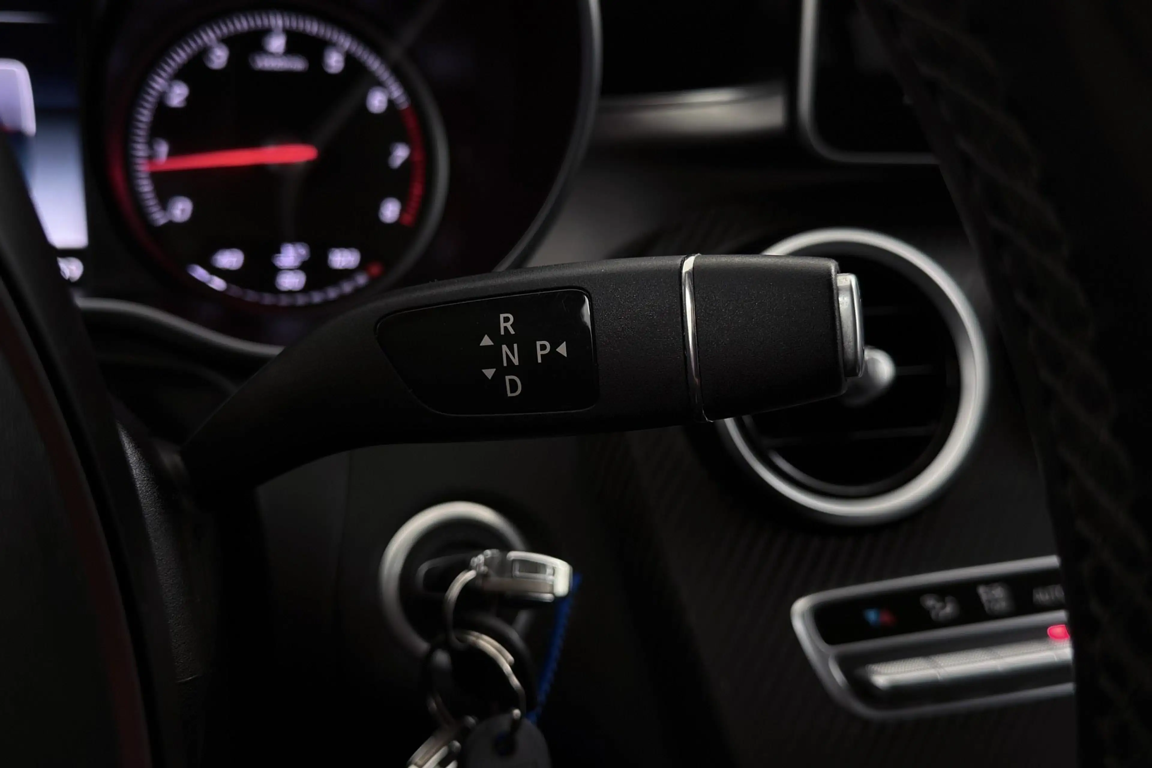 Mercedes-Benz C 200 Estate Prestige | Trekhaak | Sportstoelen | Naviga — photo 25
