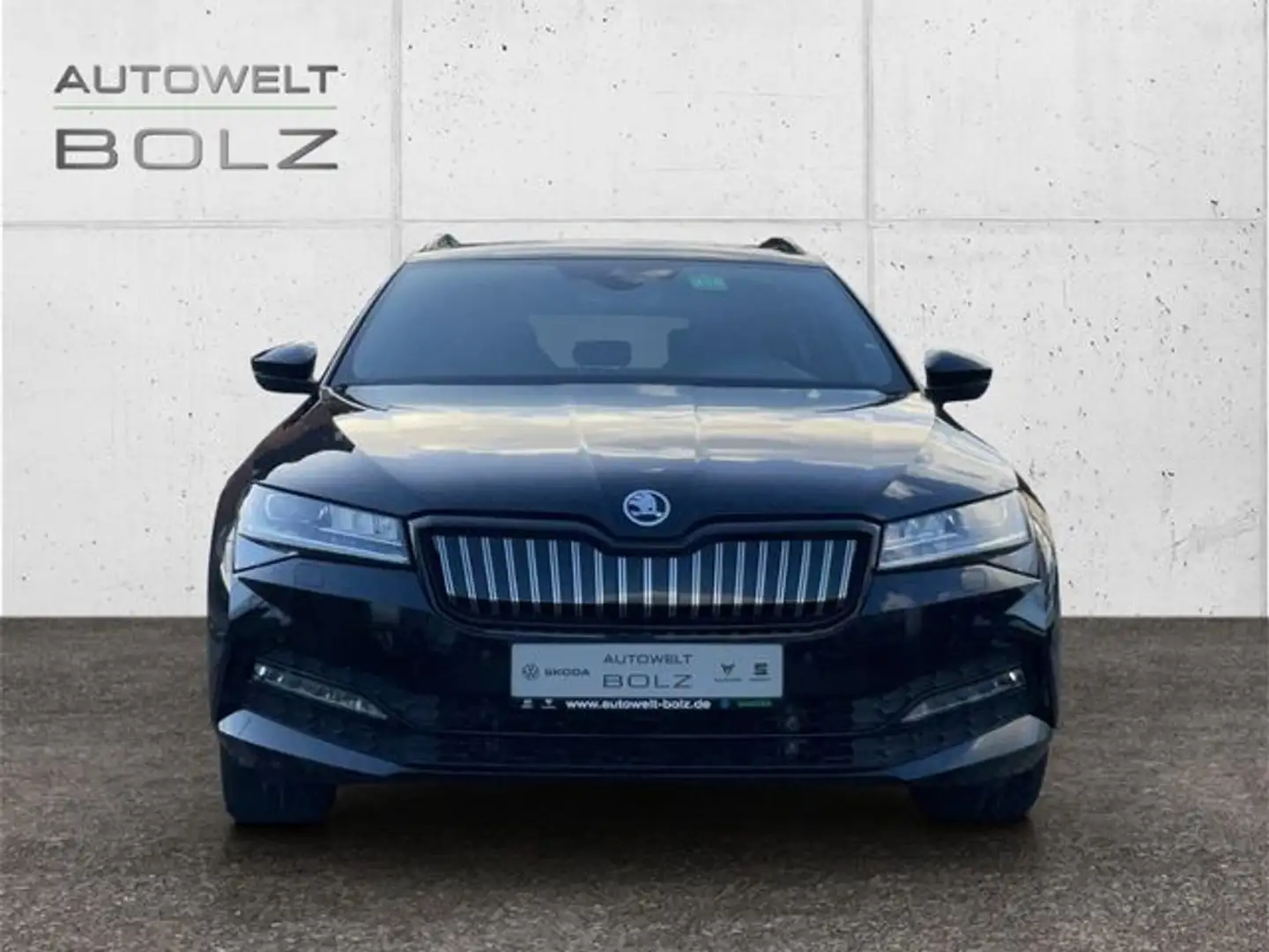 Skoda Superb Combi Sportline iV 1.4 TSI StandHZG Navi Schwarz - 2