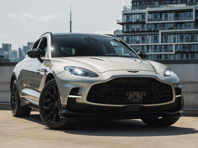 2023 Aston Martin DBX