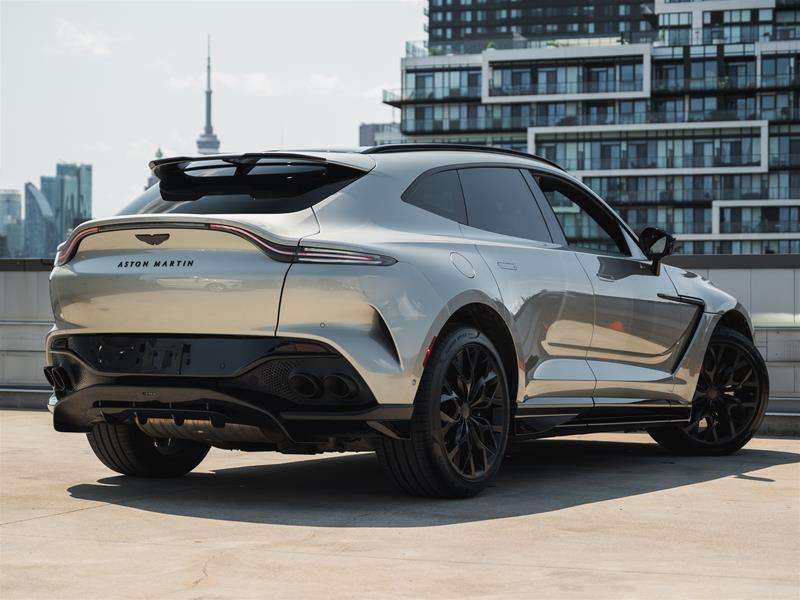 2023 Aston Martin DBX V8 | AWD | 707hp — снимка 1