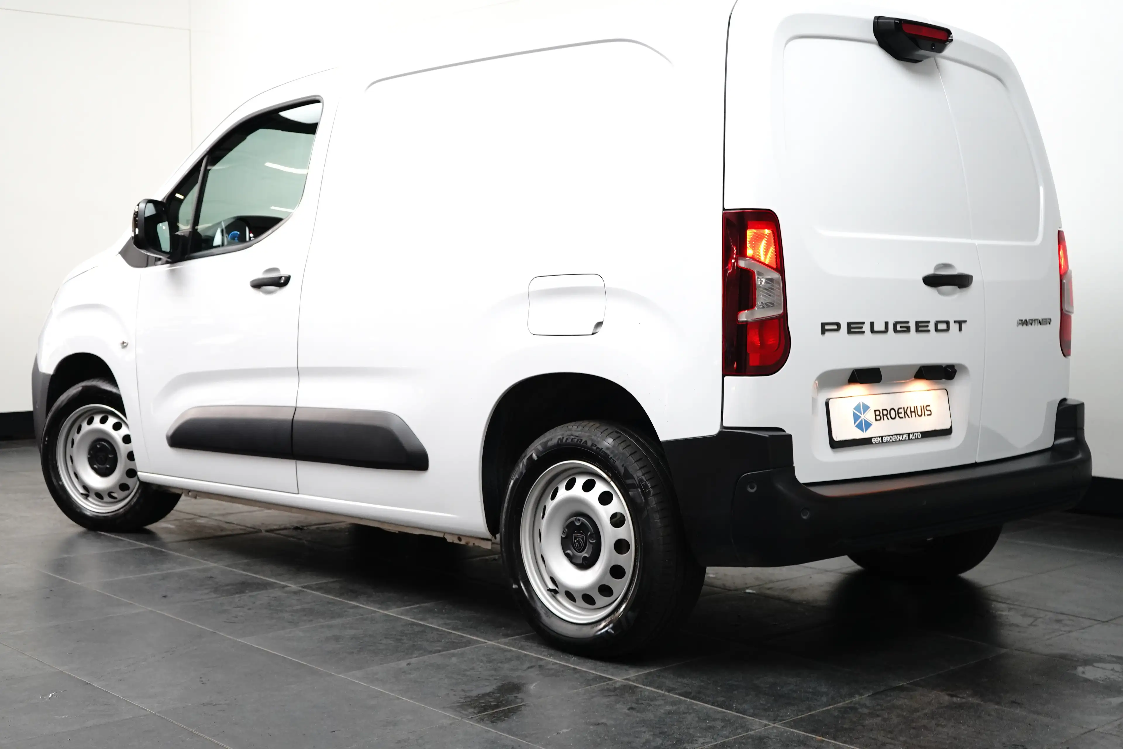 Peugeot Partner 1.5 BlueHDi 100 S&S L2 Camera | Houten Laadvloer | — photo 10