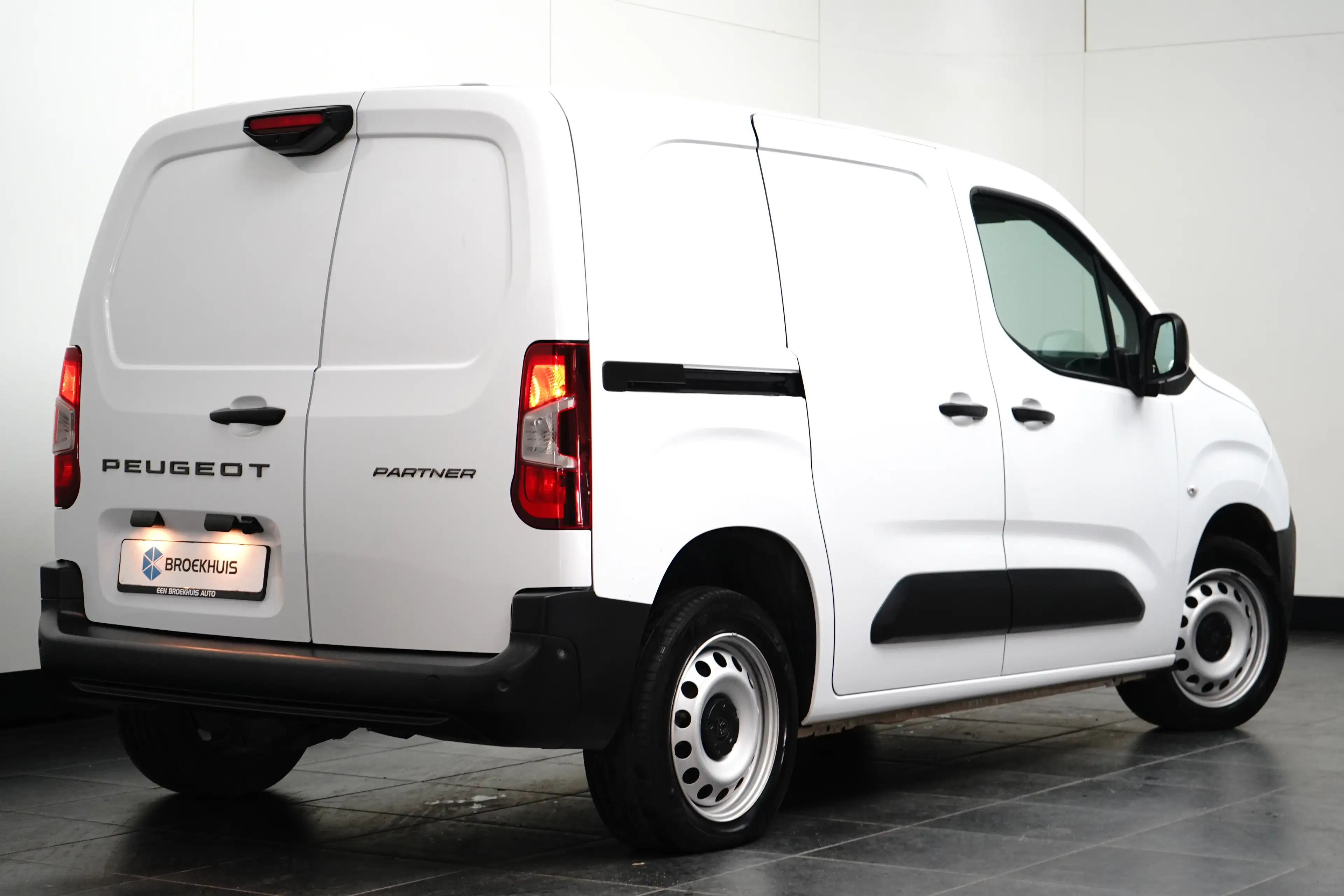 Peugeot Partner 1.5 BlueHDi 100 S&S L2 Camera | Houten Laadvloer | — photo 2