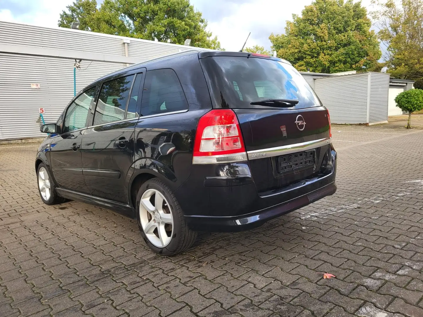 Opel Zafira 1.7 CDTI Sport Zwart - 2