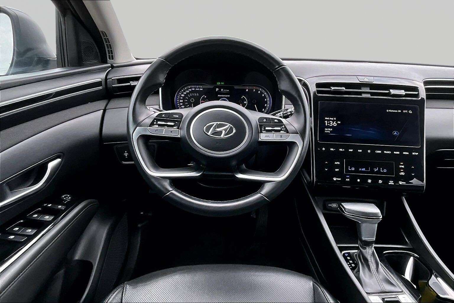 2023 Hyundai Tucson Preferred AWD w/Trend Package | Pano Roof — снимка 3