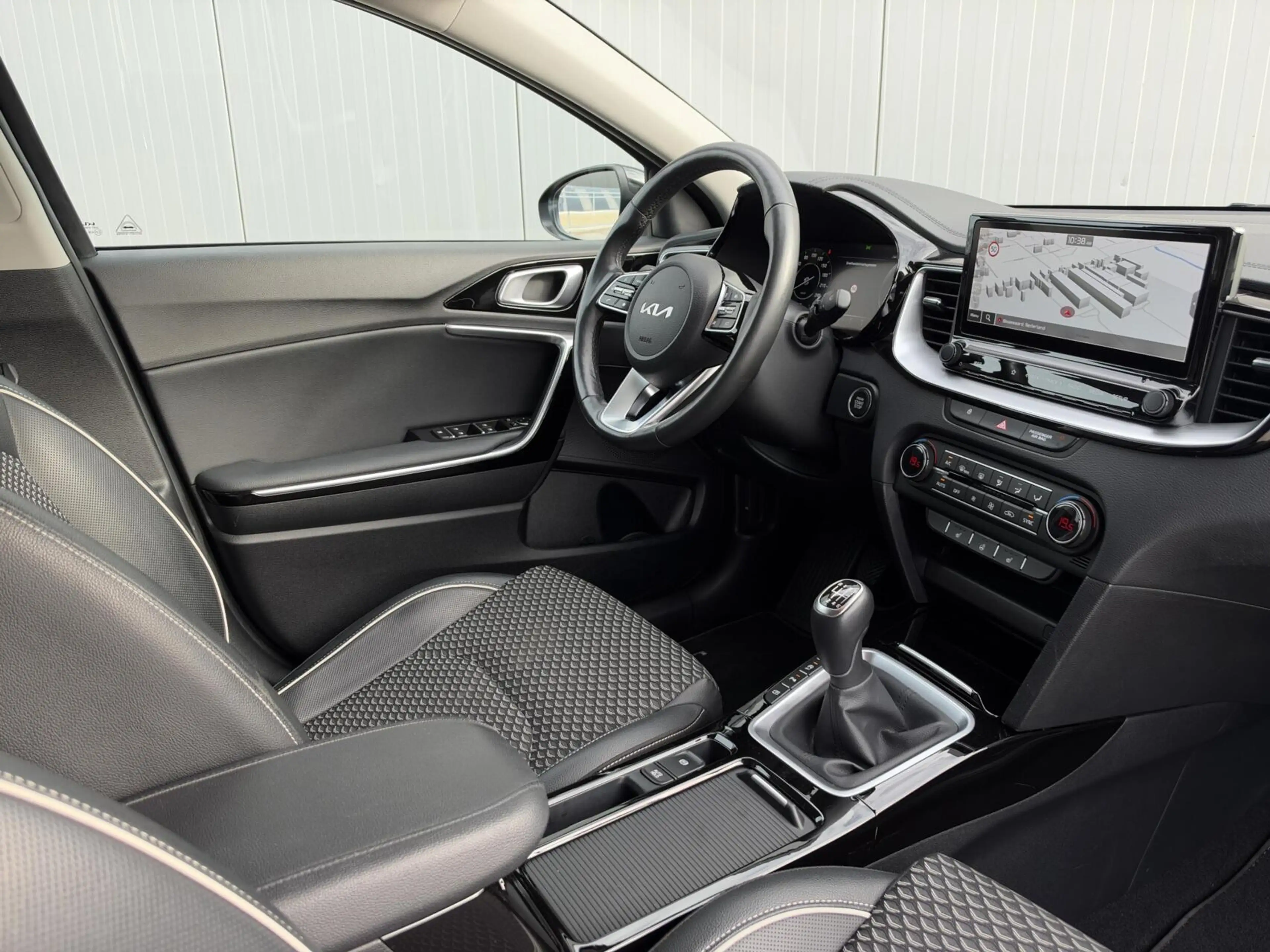 Kia Ceed SW / cee'd SW Sportswagon 1.0 T-GDi DynamicPlusLine|NL-Auto|LED — photo 4