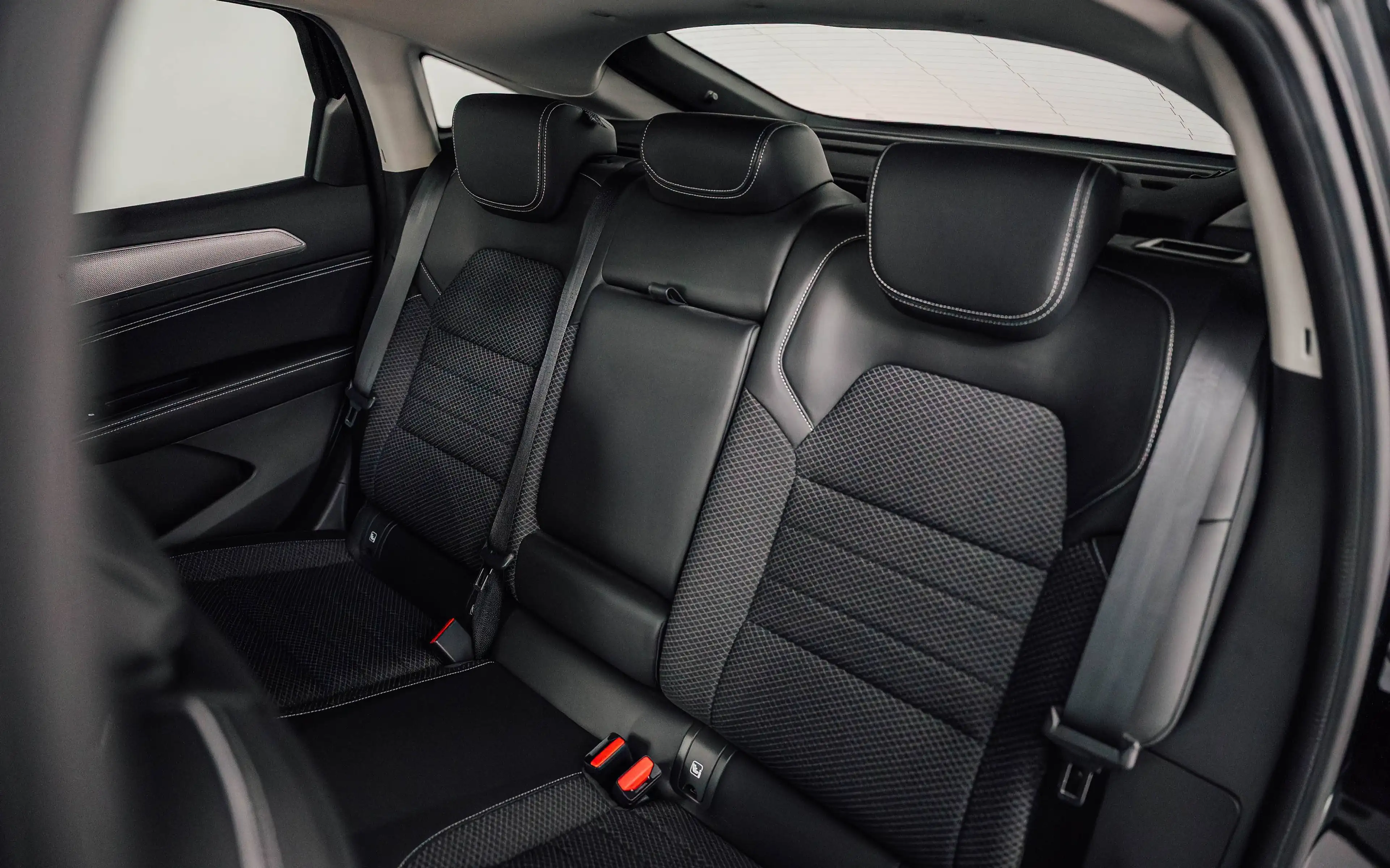 Renault Arkana Arkana 1.3 TCe Evolution GPF EDC — photo 9