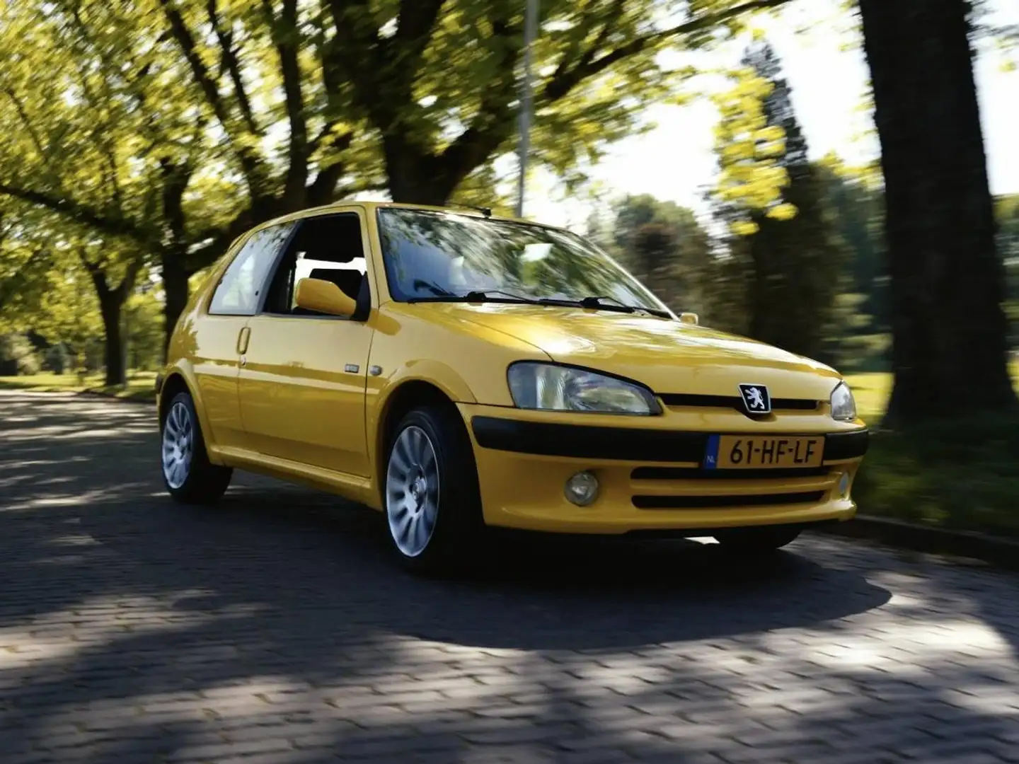Peugeot 106 106 1.1 Sport Gelb - 1