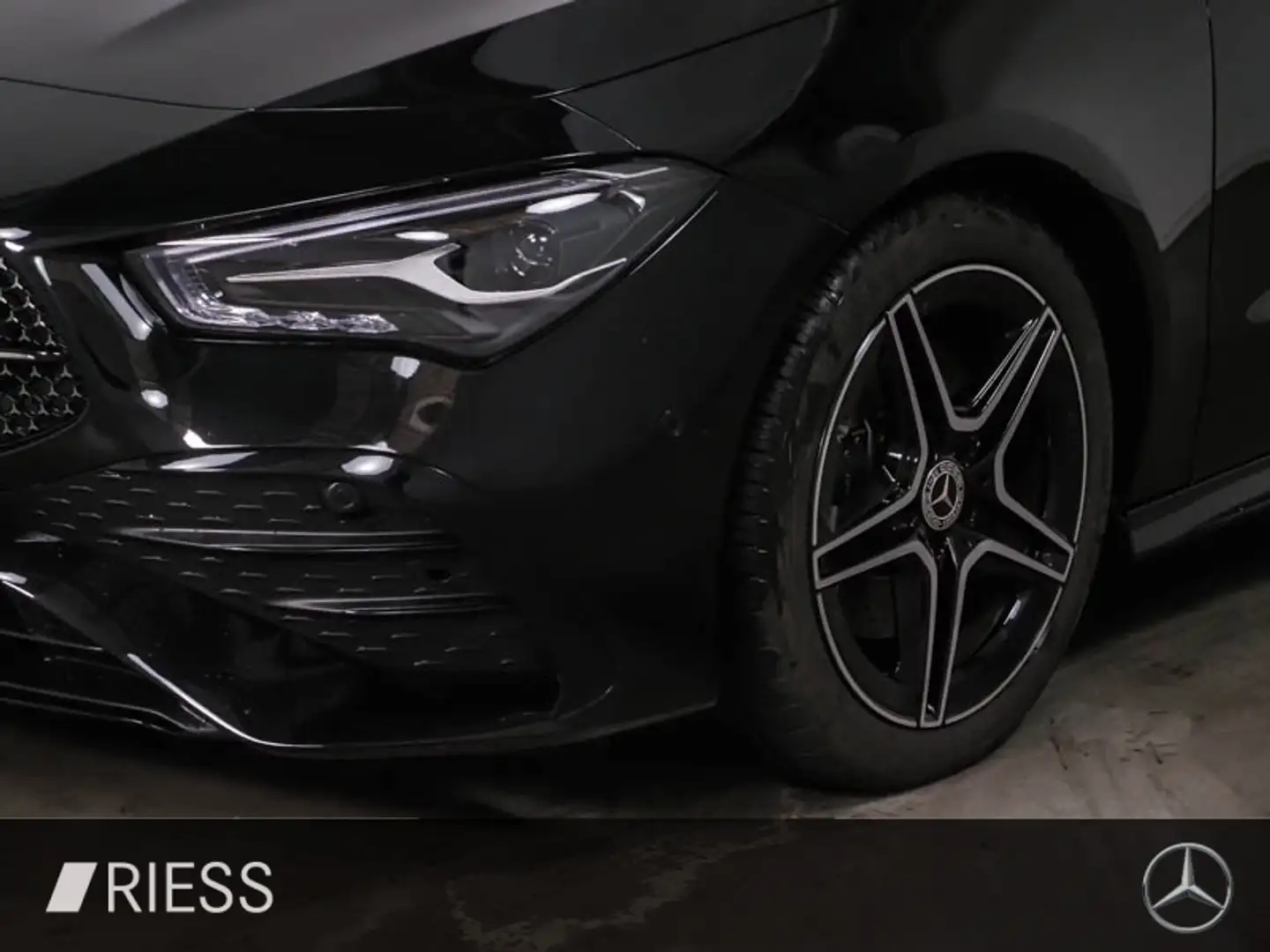 Mercedes-Benz CLA 200 d Cp AMG Sport Night LED Keyless W-Paket Schwarz - 2