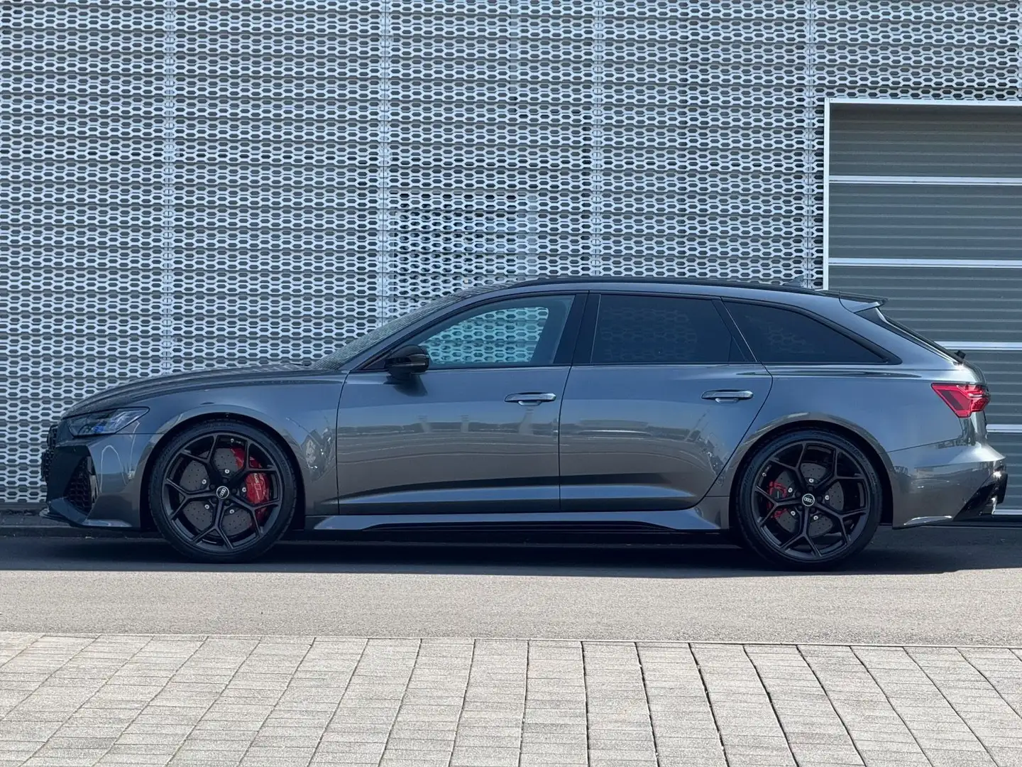 Audi RS6 463(630) kW(PS) SOFT*305K Grau - 2