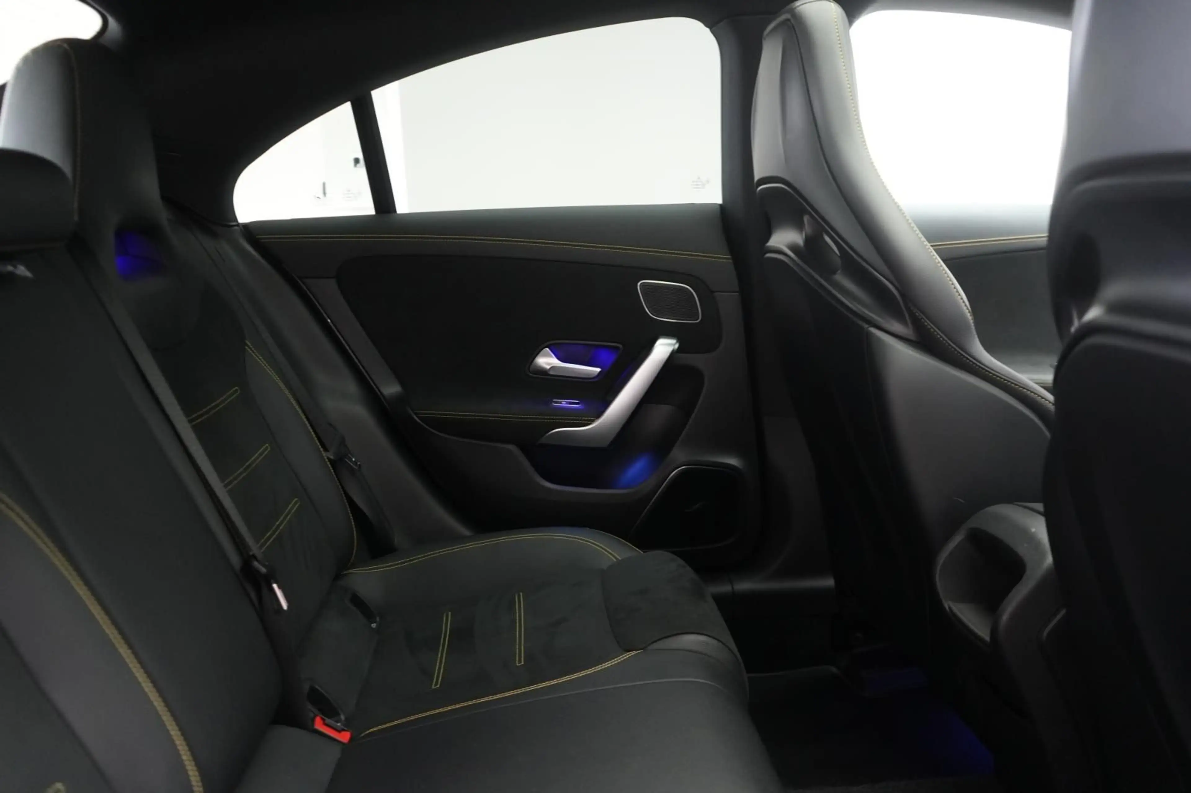 Mercedes-Benz CLA 45 AMG S 4Matic+ Speedshift 8G-DCT Perf.sitz — photo 8