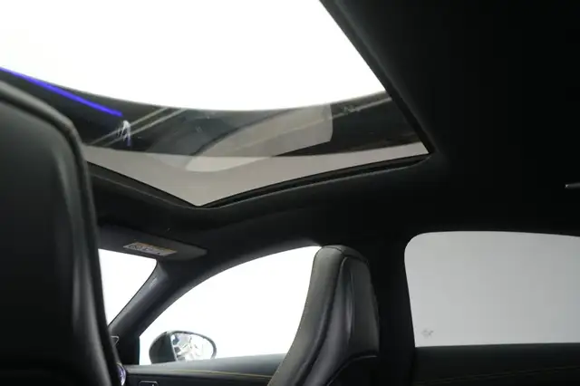 Mercedes-Benz Cla view 25