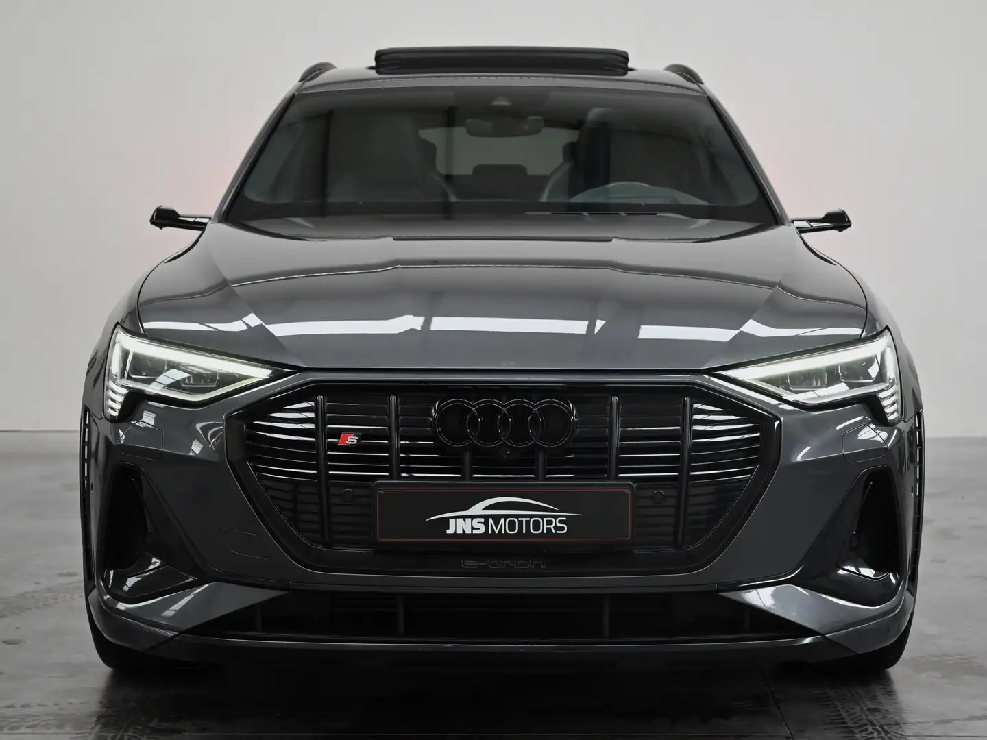 Audi e-tron e-tron Sportback S quattro 509pk Grijs - 2