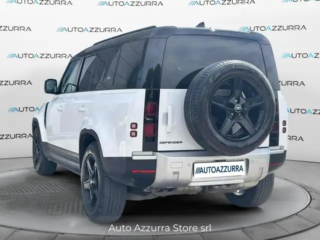 Land Rover Defender view 6
