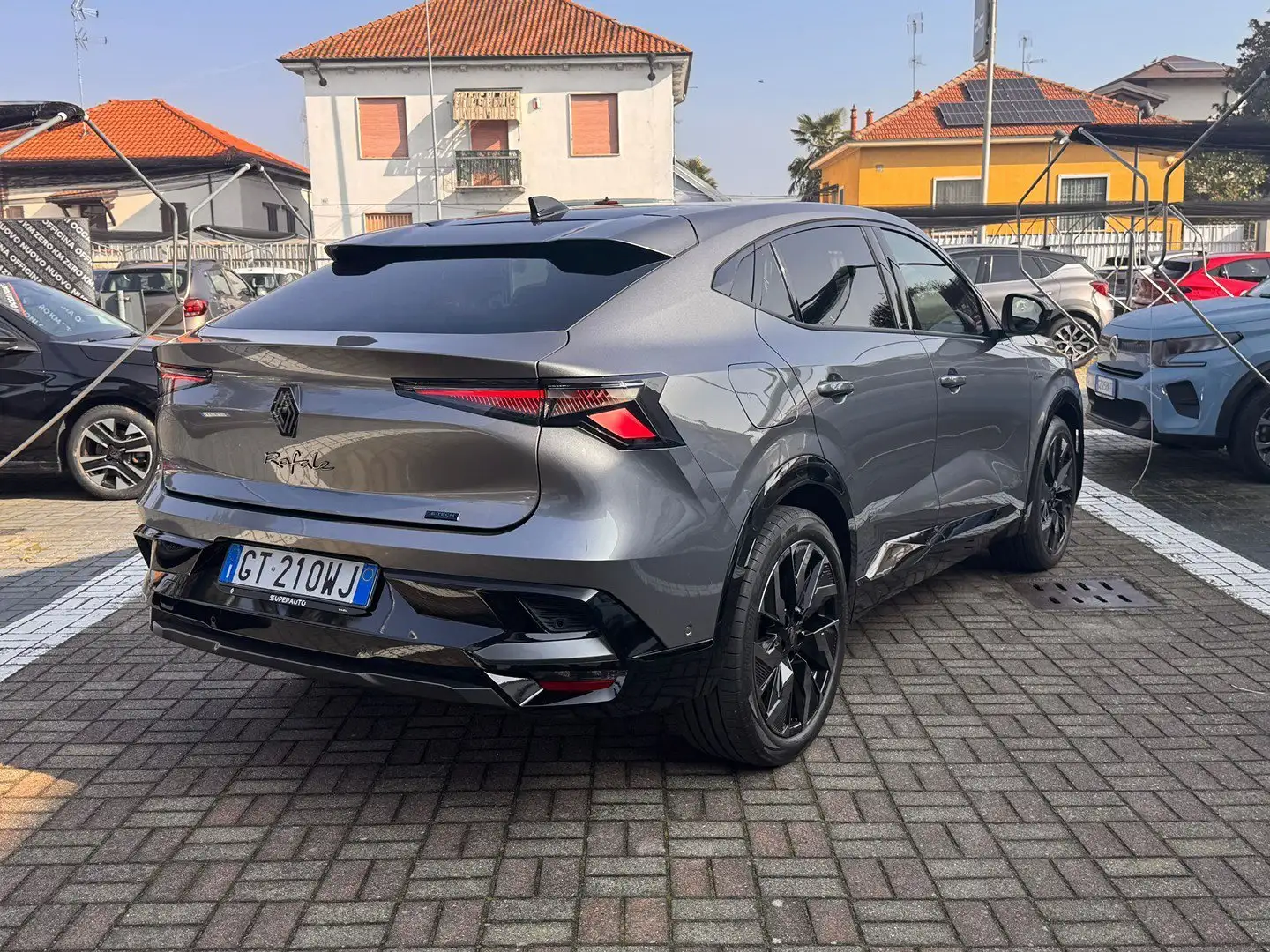 Renault Rafale 1.2 E-Tech full hybrid 200cv Esprit Alpine Gris - 2