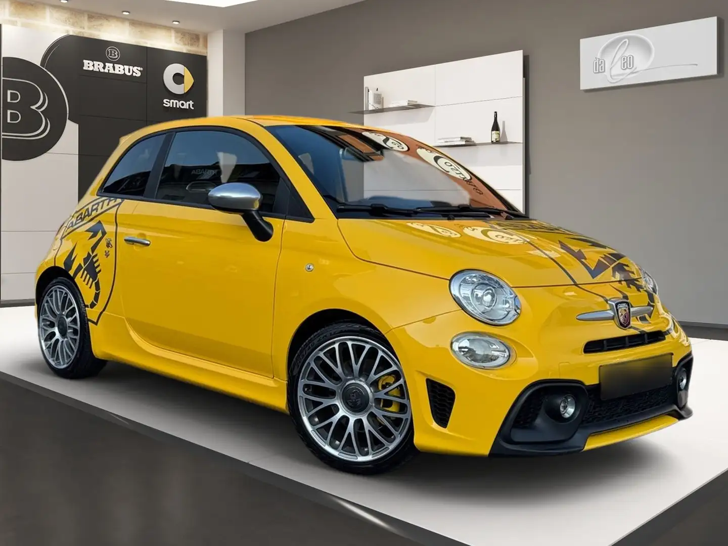 Abarth 595 Turismo TFT Navi Touchscreen 7" PDC Bi-Xenon Geel - 2