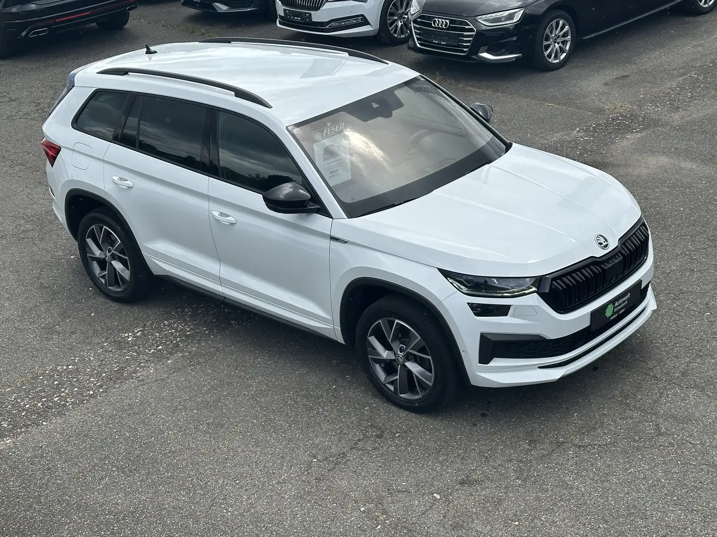 Skoda Kodiaq Sportline 2.0 TDI AHK KAMERA LED ACC SHZ Blanc - 1