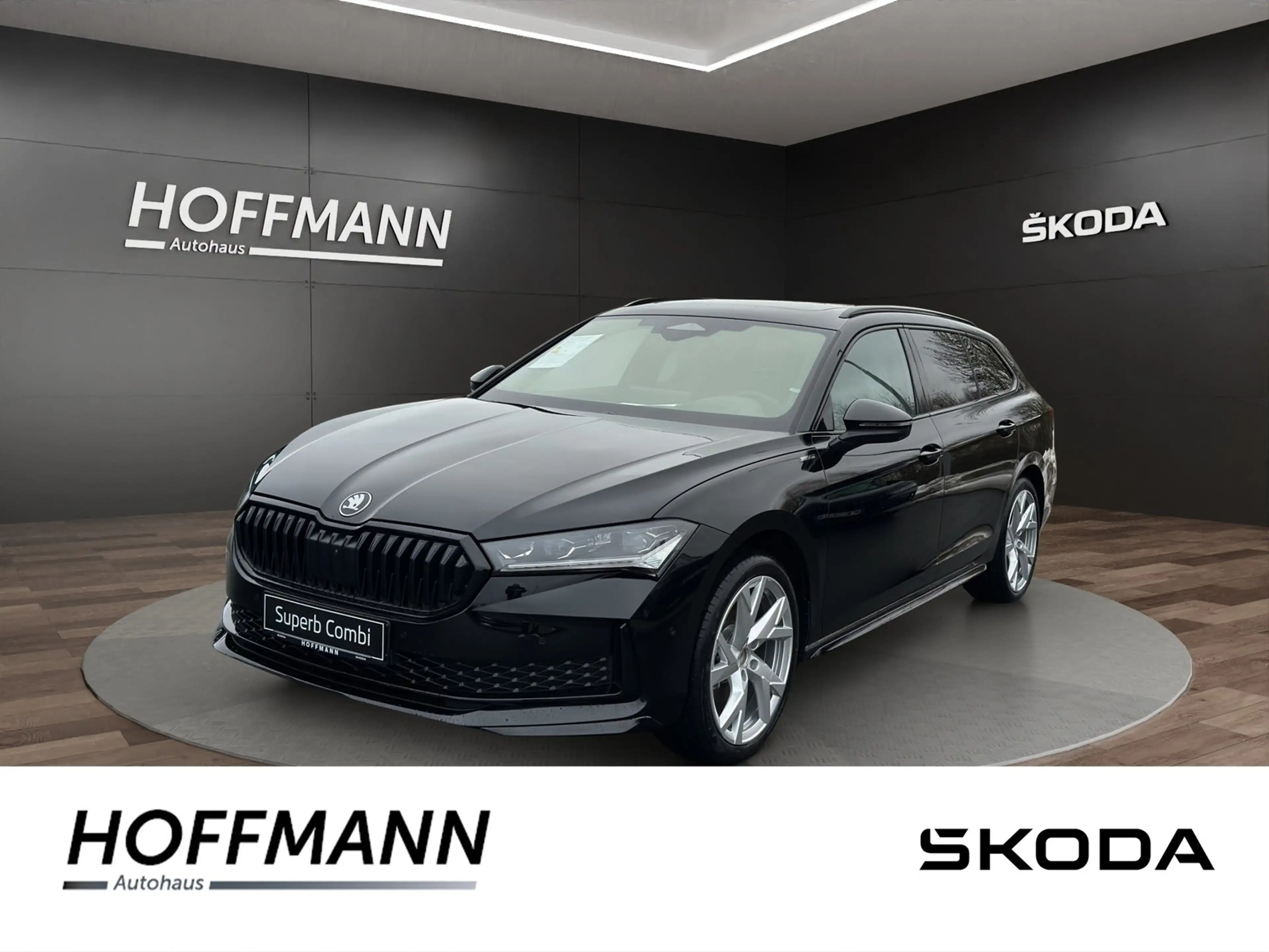 Skoda Superb 2.0 TDI Sportline DSG AHK+Panorama+CANTON