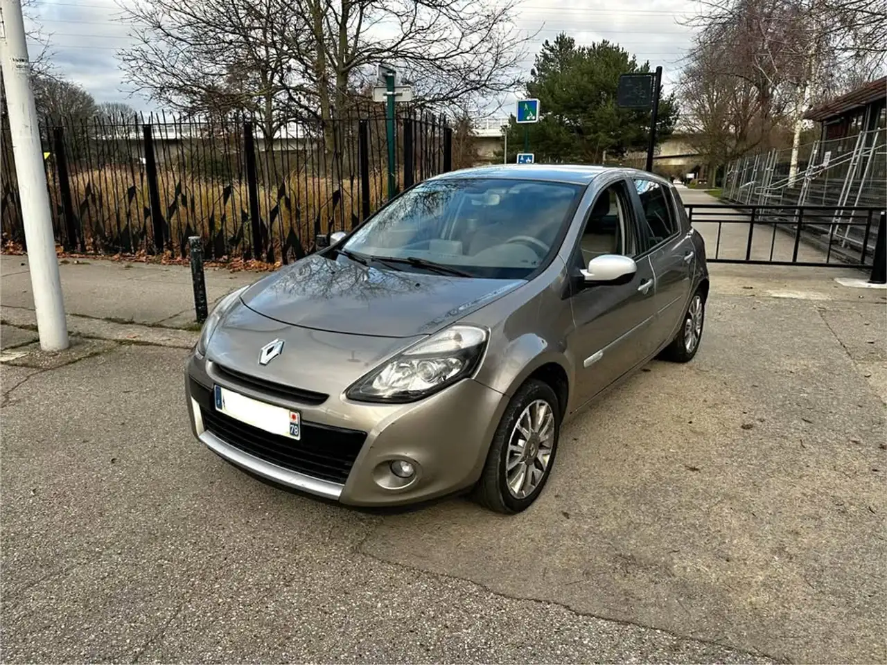 Renault Clio 1.5 dCi 85 eco2 Exception 2