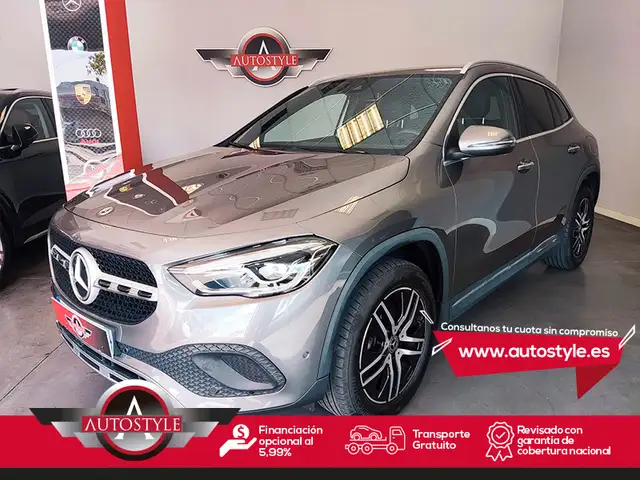 Mercedes-Benz GLA 200 200d 8G-DCT