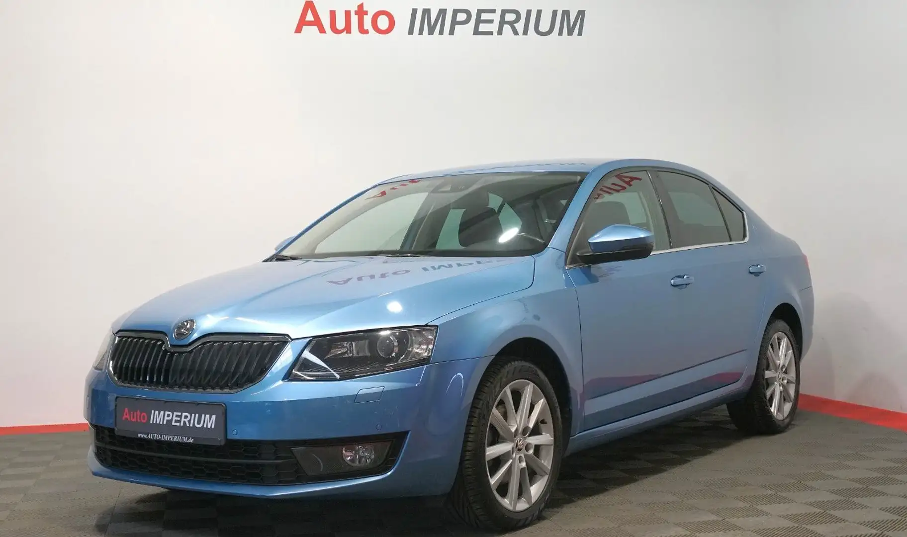 Skoda Octavia Lim. 1.4 TSI Elegance*TEMP*AHK*XENON*Nav Blau - 1
